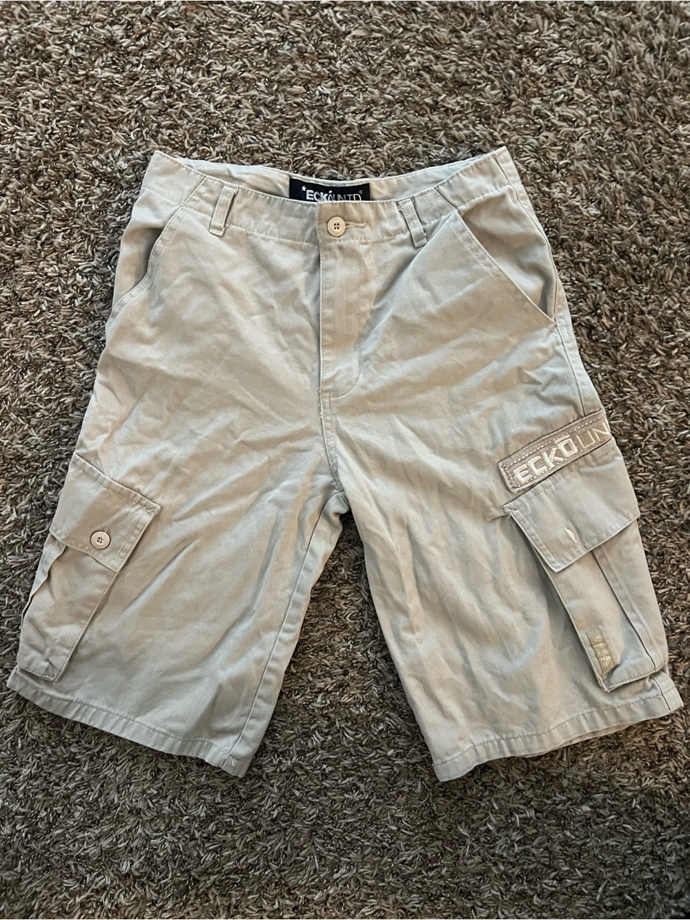 Ecko Unlimited Tan Cargo Shorts with Side Pockets